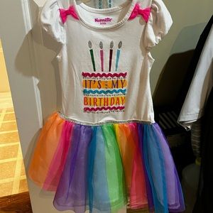 NANNETTE - Girls “it’s my birthday” dress - size 5 -